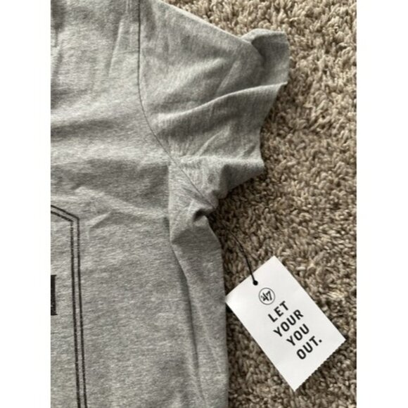 47' Brand Women Gray Short Sleeve Jackson Hole Wyoming Tee Size Medium Pull Over - Picture 4 of 12